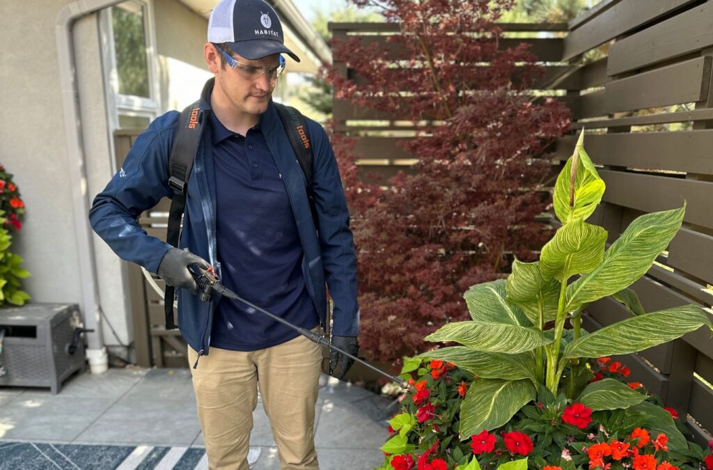 A Habitat Pest & Lawn professional delivering pest control in Star, ID, highlighting the company’s trusted, local expertise. Pest Control Near Me.